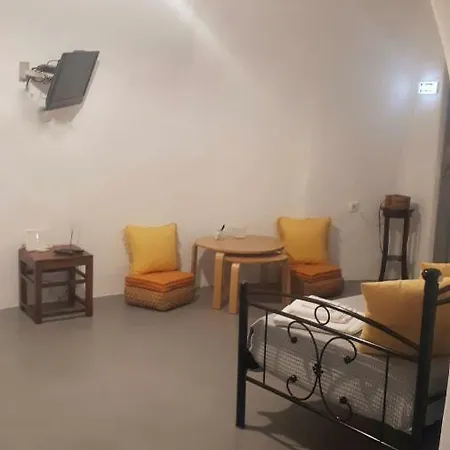 Avero Cave House 산토리니